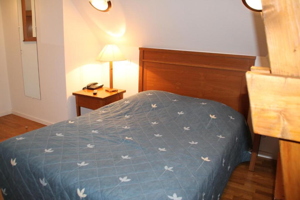 Hotel De L Image Illiers-Combray Habitación foto
